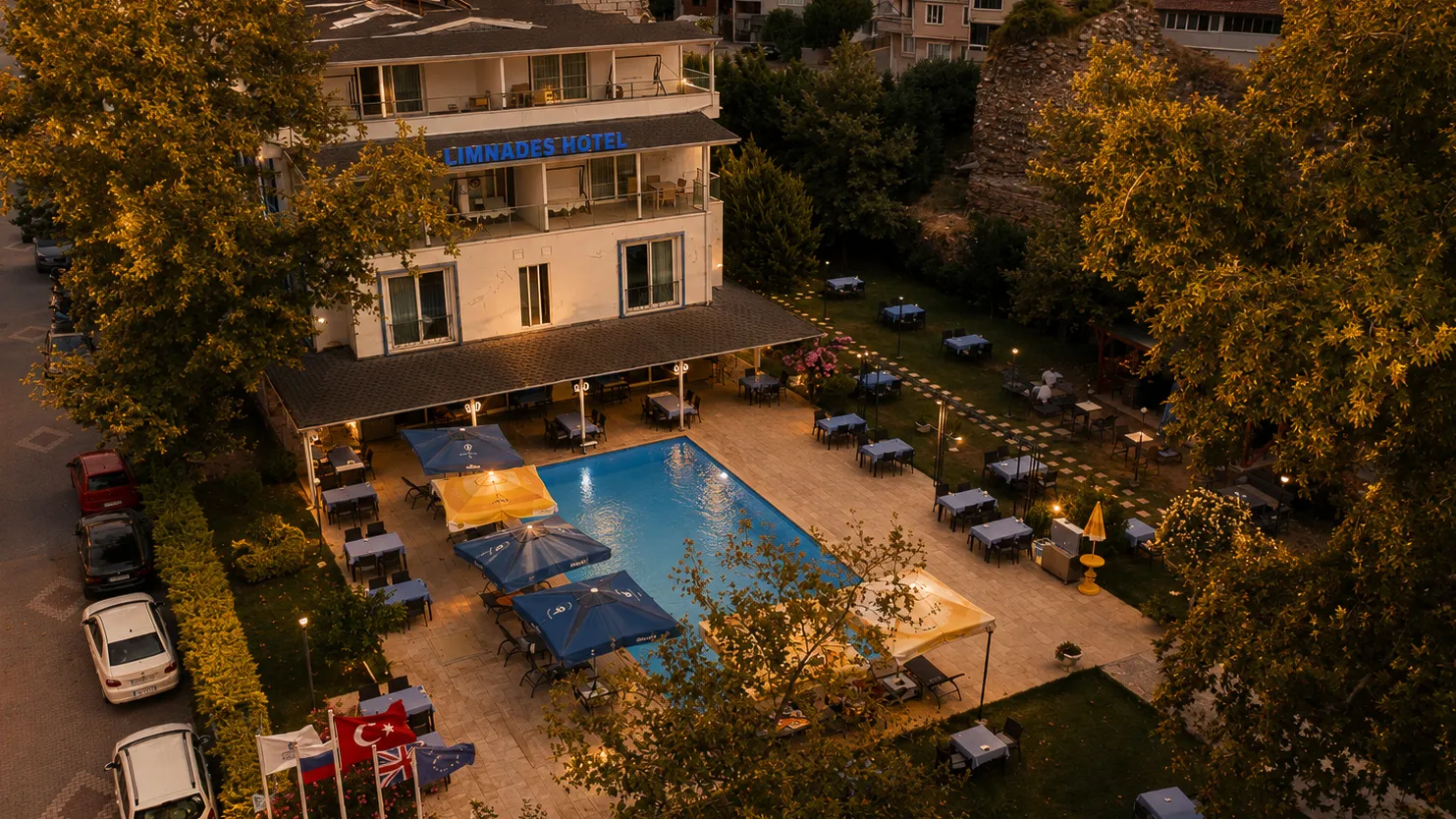 Limnades Hotel